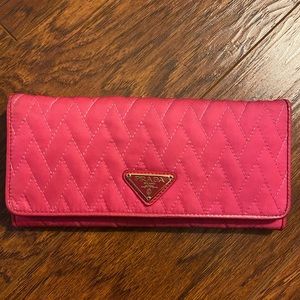 Prada Wallet (Nylon Pink)